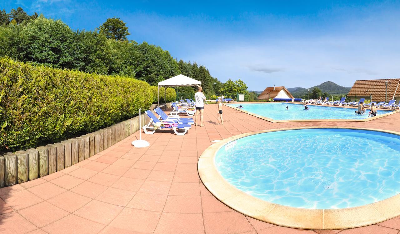 Hotel Vvf Les Fontaines Des Vosges Saales Exterior foto